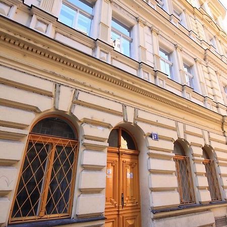 Leo Apartments Old Town Praag Buitenkant foto
